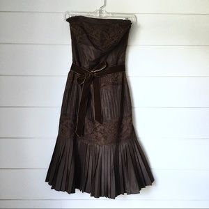 BANANA REPUBLIC Brown Pleated Lace Strapless Dress